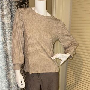 Reitmans Beige Ribbed Crew Neck Sweater Women’s Size M